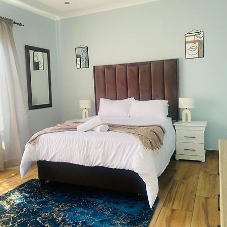 Airport Imperial Guest House Kempton Park Kültér fotó