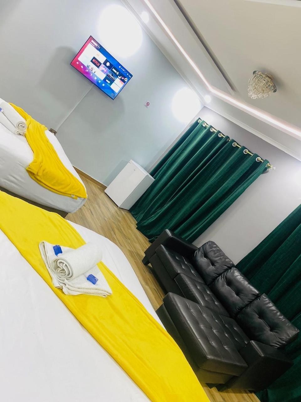 Airport Imperial Guest House Kempton Park Kültér fotó